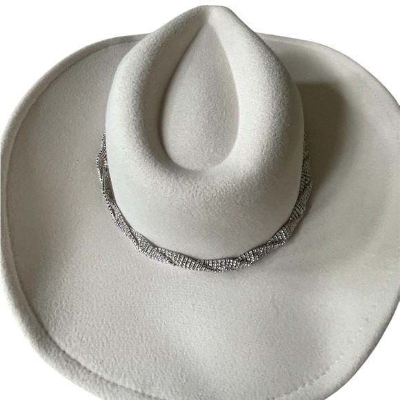 NEW Arula Ivory White Felt Ladies Cowboy Hat with Silver Sequin Braided Hatband - Picture 3 of 12